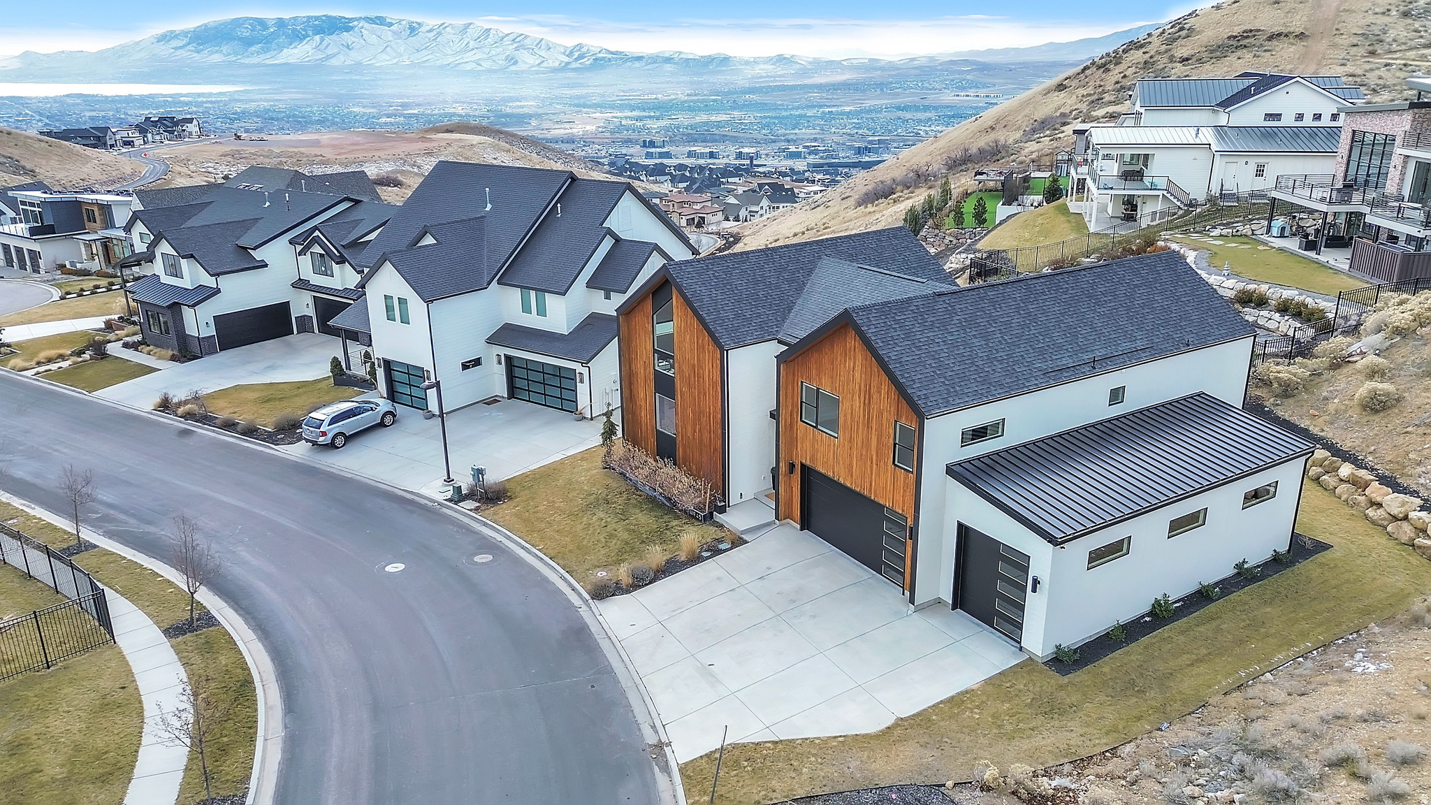 TRAVERSE MOUNTAIN - Residential