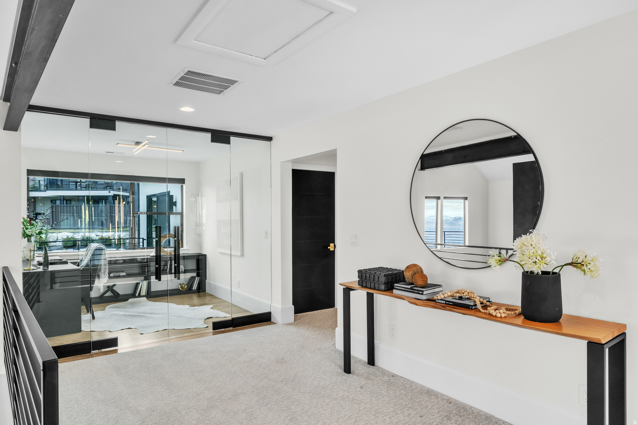 TRAVERSE MOUNTAIN - Residential