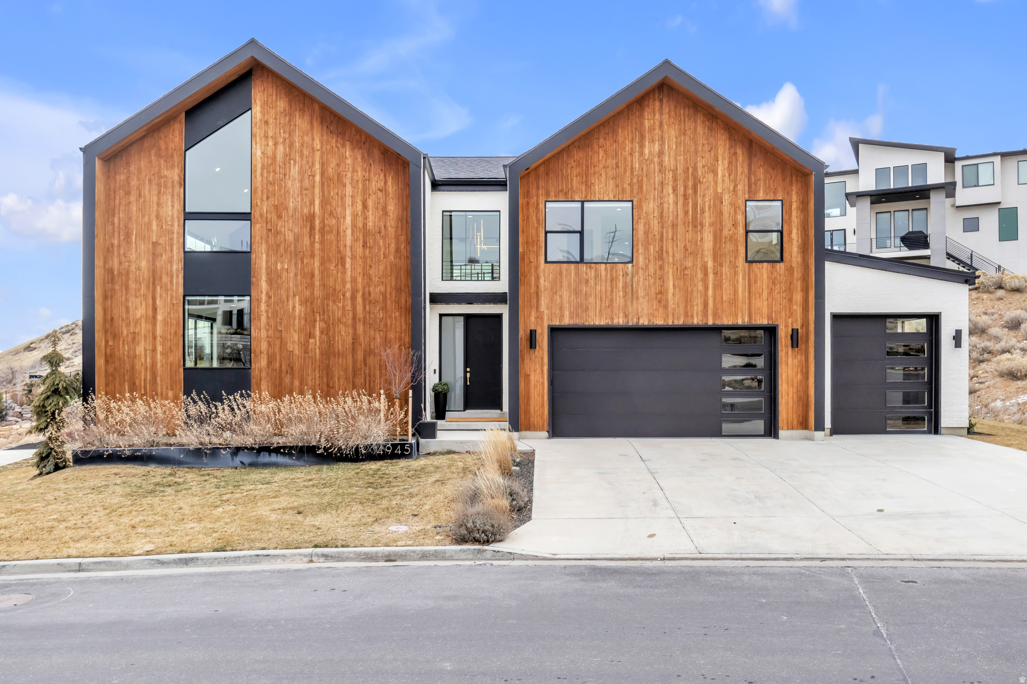 TRAVERSE MOUNTAIN - Residential