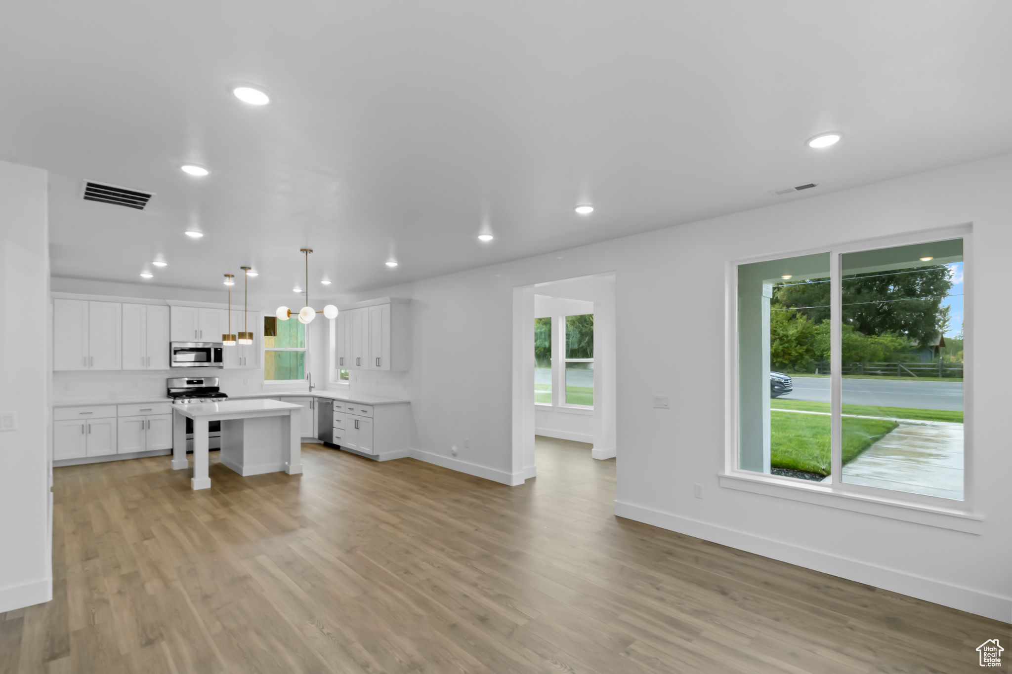 RIDGELINE PARK - Residential