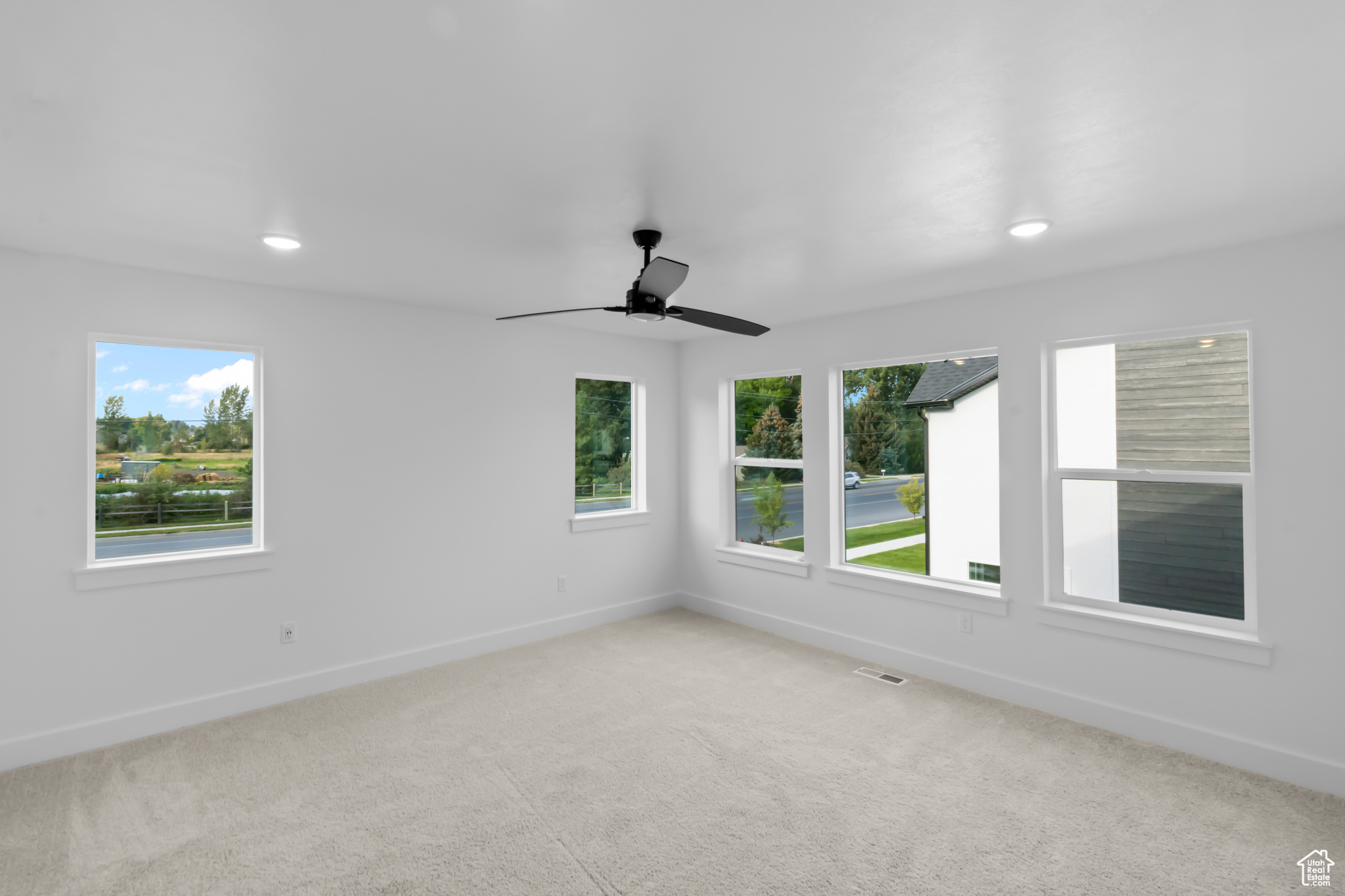 RIDGELINE PARK - Residential
