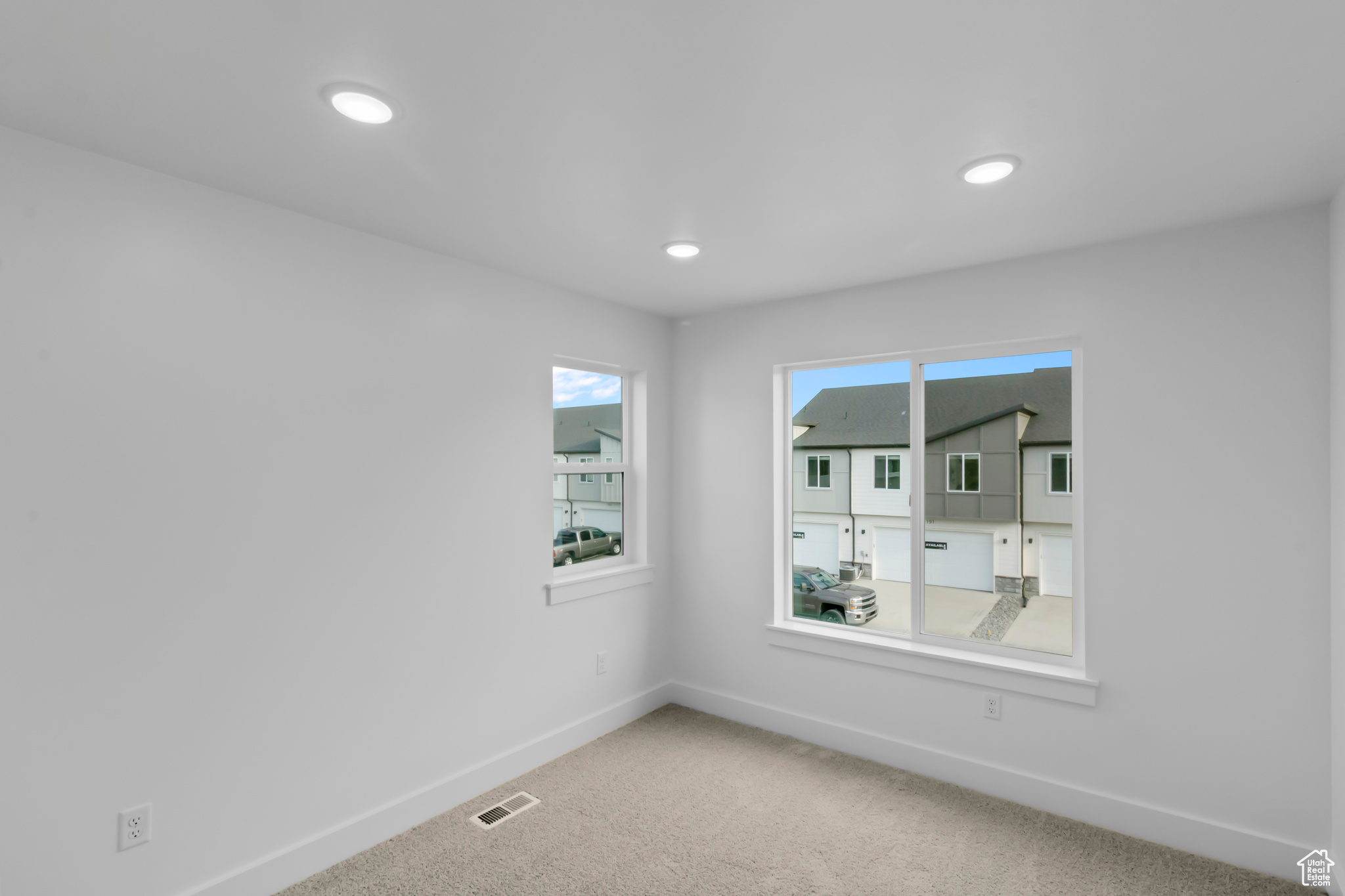 RIDGELINE PARK - Residential