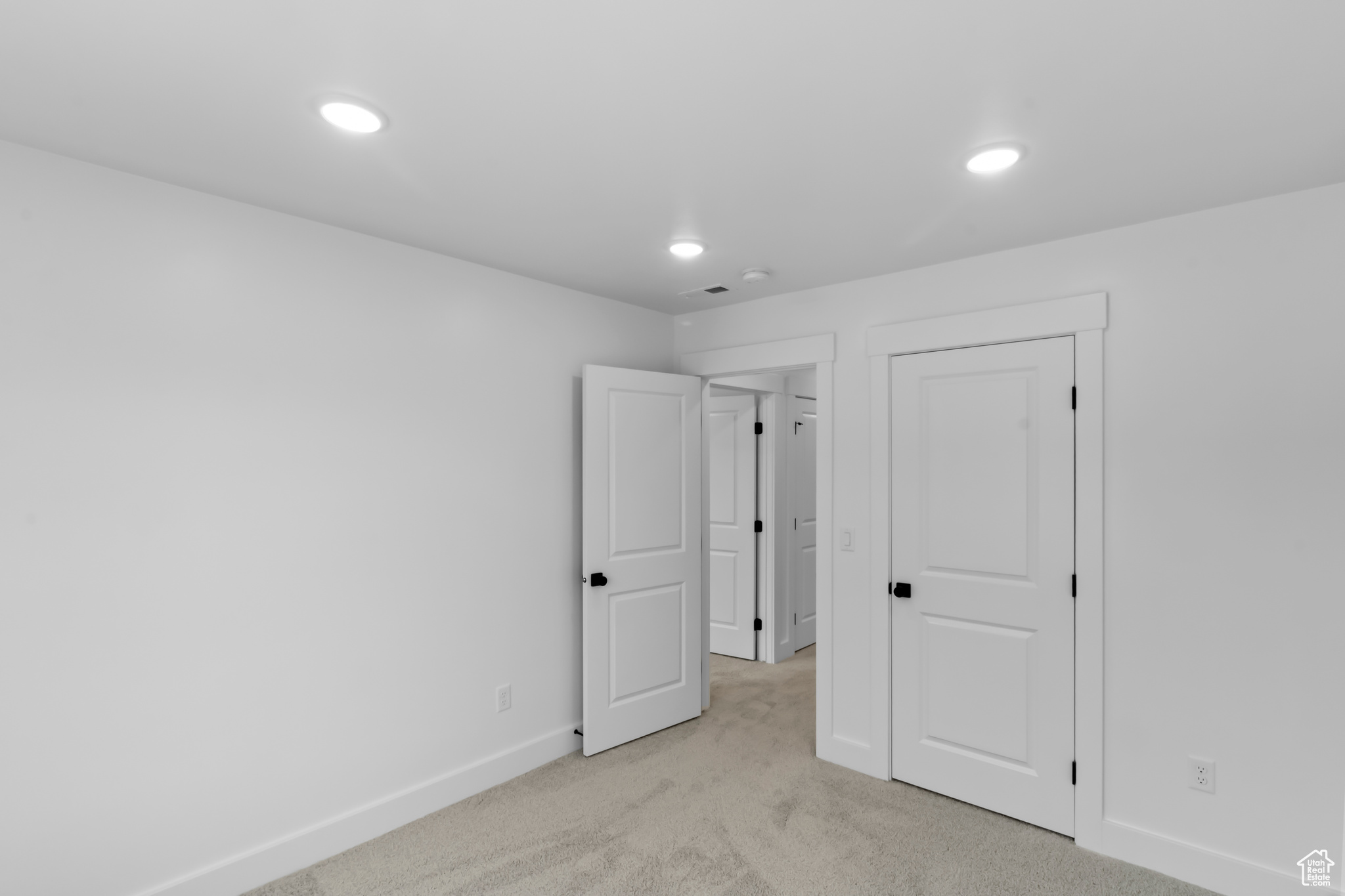 RIDGELINE PARK - Residential