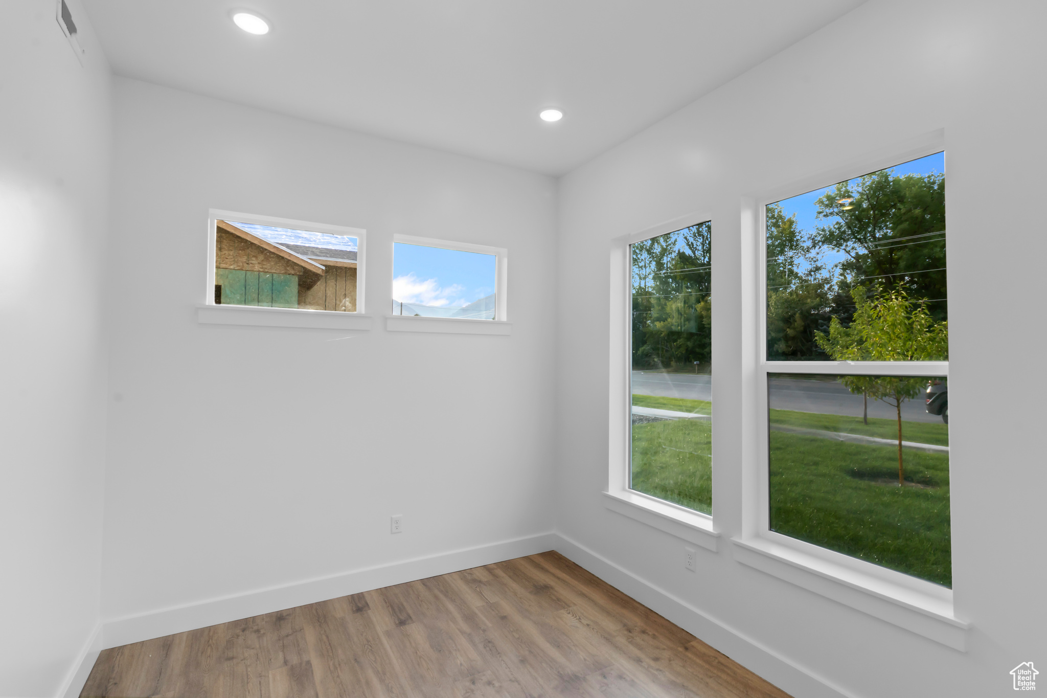 RIDGELINE PARK - Residential