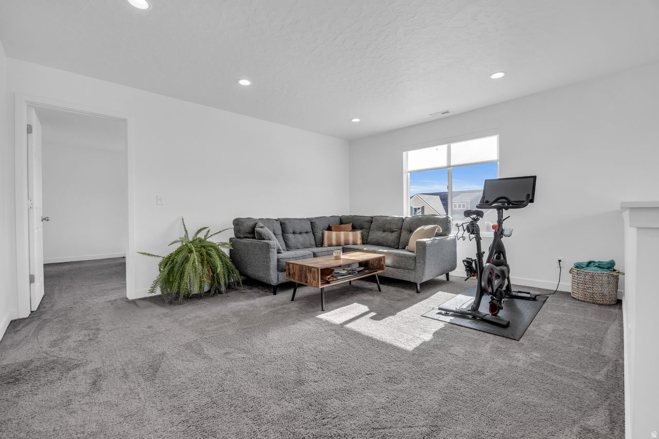 PASTURES AT SADDLEBACK - Residential