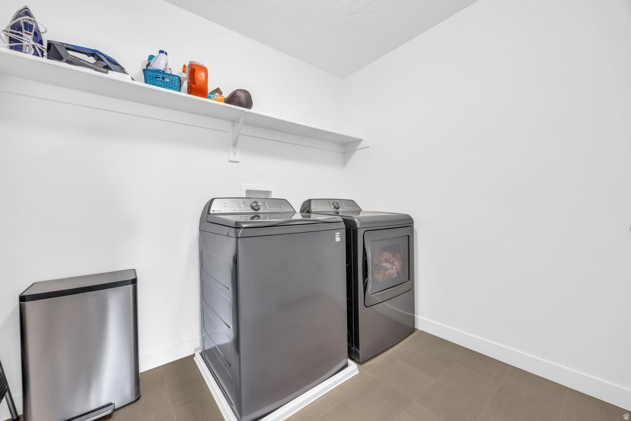 PASTURES AT SADDLEBACK - Residential