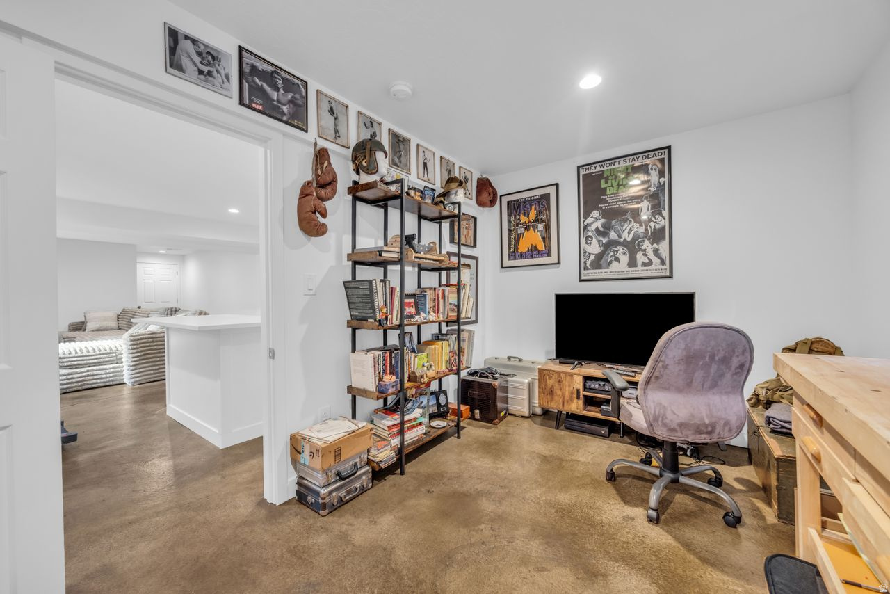 PASTURES AT SADDLEBACK - Residential