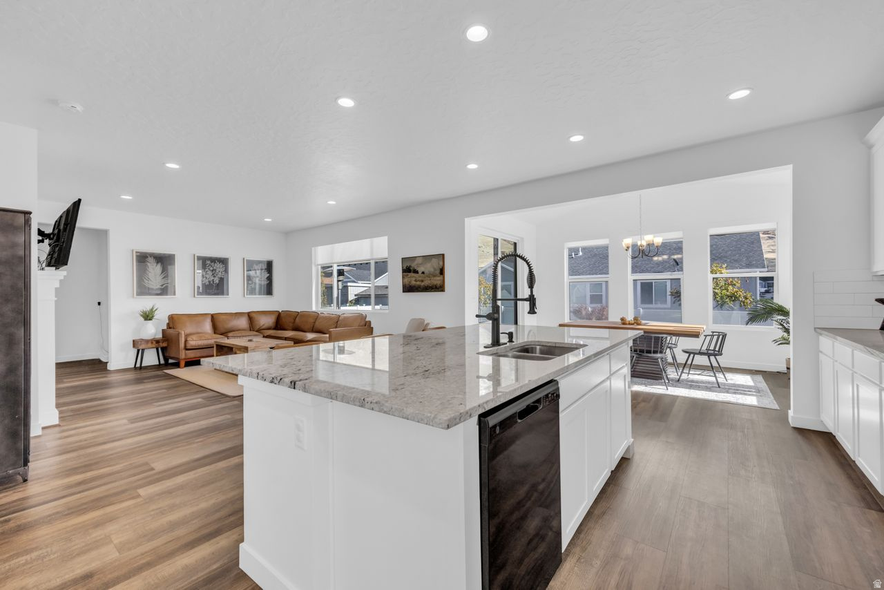 PASTURES AT SADDLEBACK - Residential