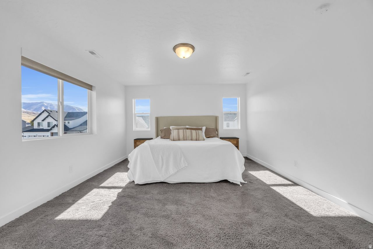 PASTURES AT SADDLEBACK - Residential