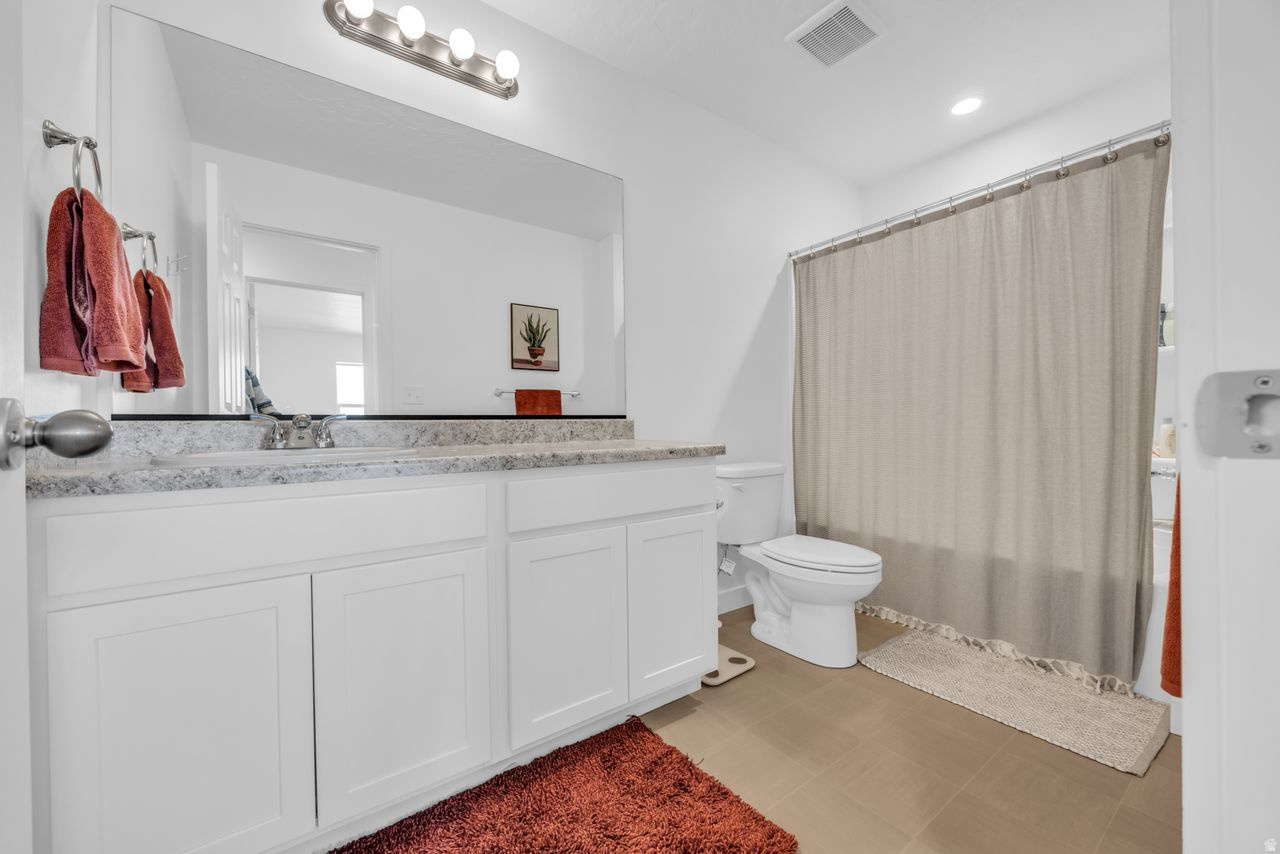 PASTURES AT SADDLEBACK - Residential