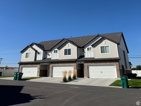 Photo of 3959 S 3485 W, West Haven, UT 84401 (MLS # 2115762)