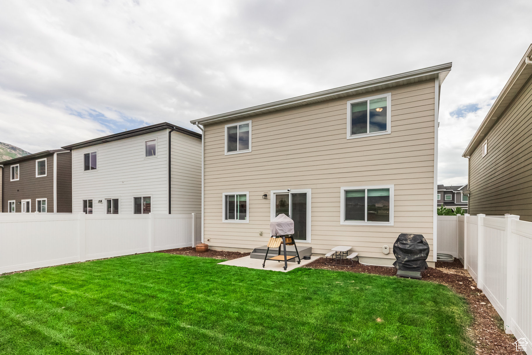 RIDGE - Residential