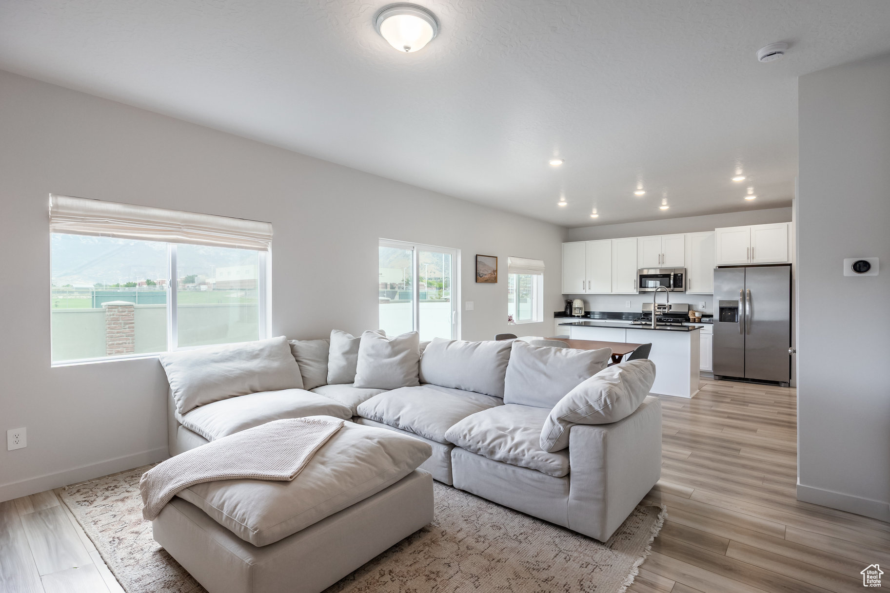 RIDGE - Residential