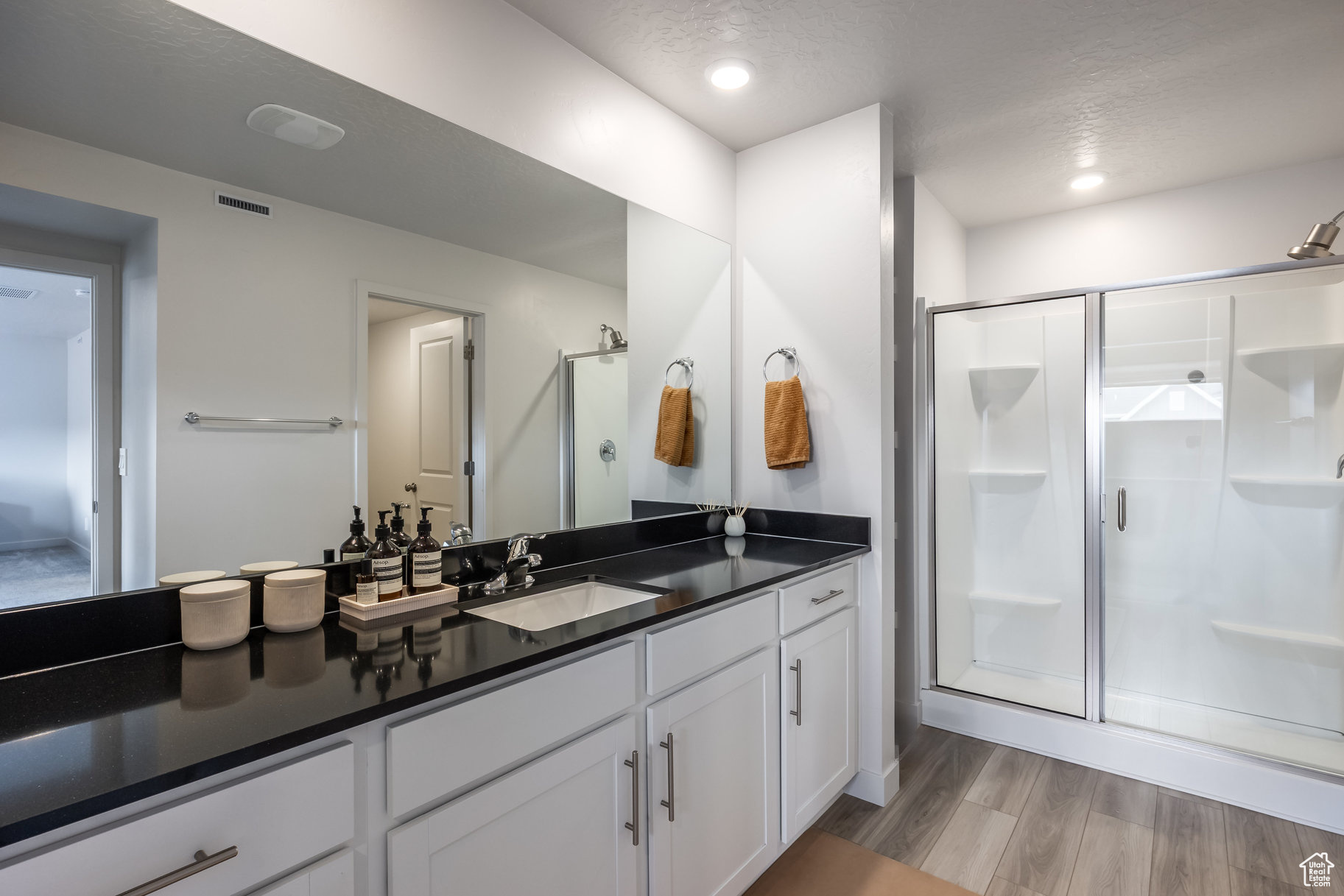 RIDGE - Residential