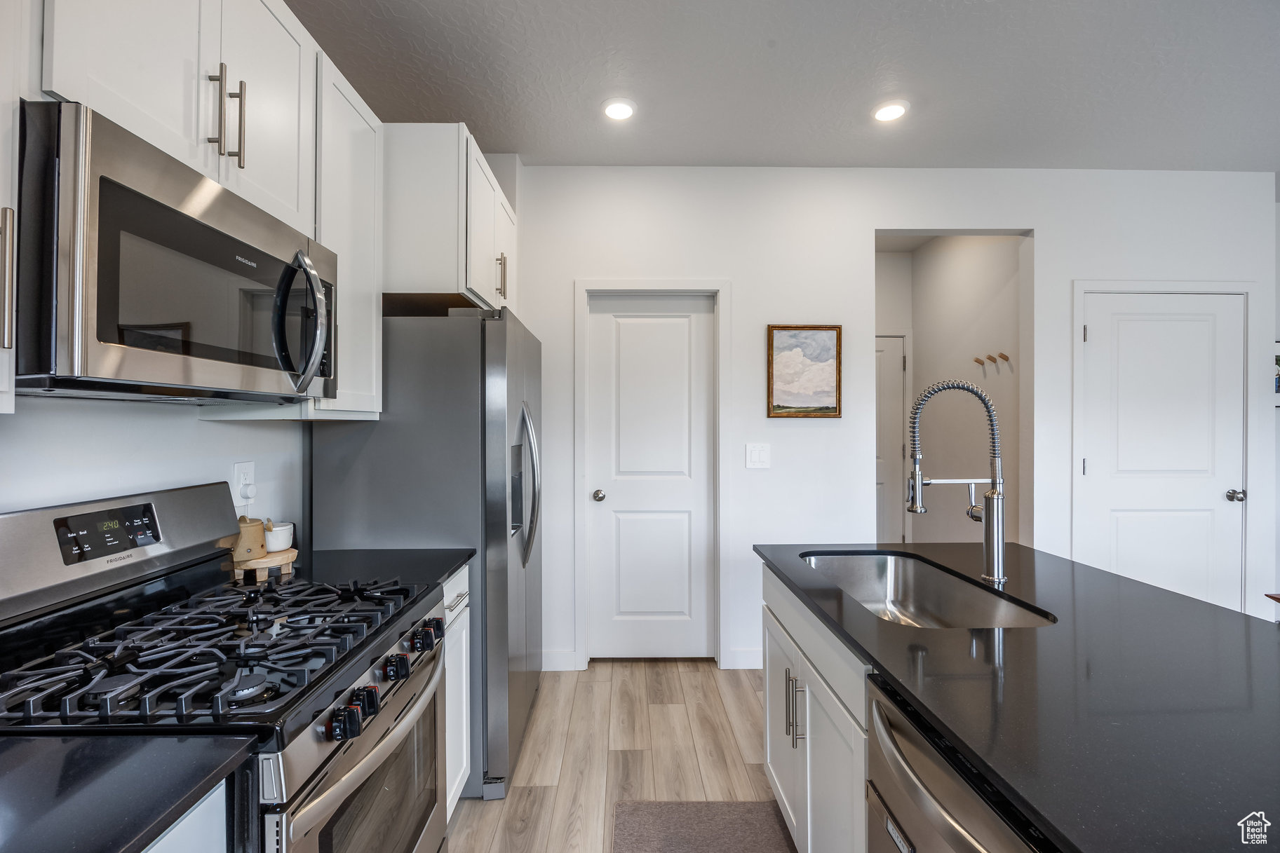 RIDGE - Residential