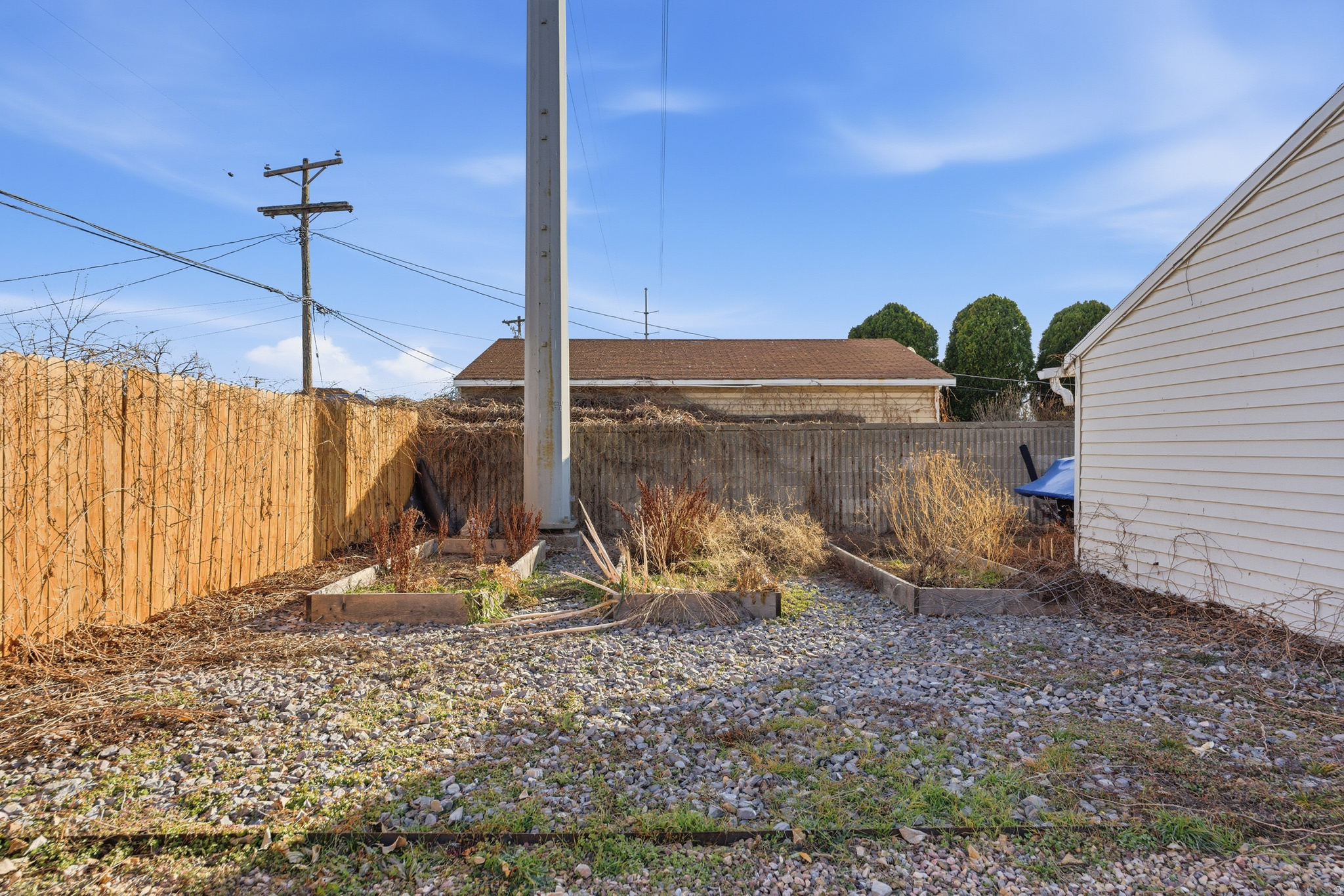 OAKLEY - Residential