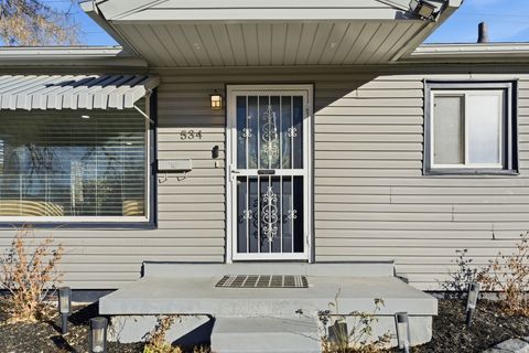 Tiny photo for 534 N 1400 W, Salt Lake City, UT 84116 (MLS # 2135594)