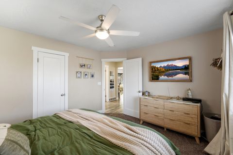 Tiny photo for 534 N 1400 W, Salt Lake City, UT 84116 (MLS # 2135594)