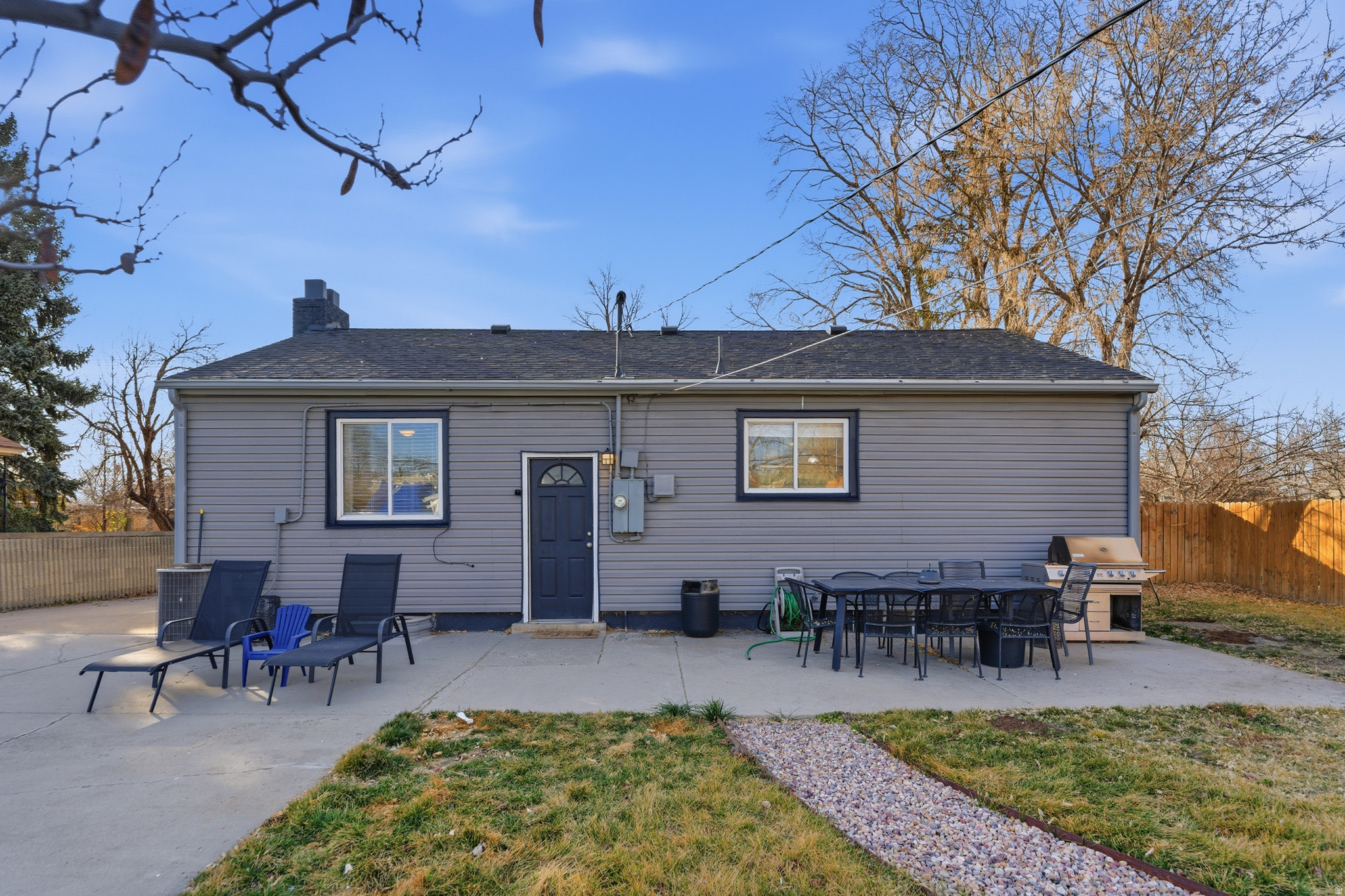 OAKLEY - Residential