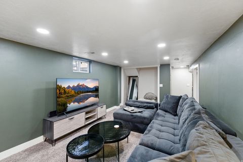 Tiny photo for 534 N 1400 W, Salt Lake City, UT 84116 (MLS # 2135594)
