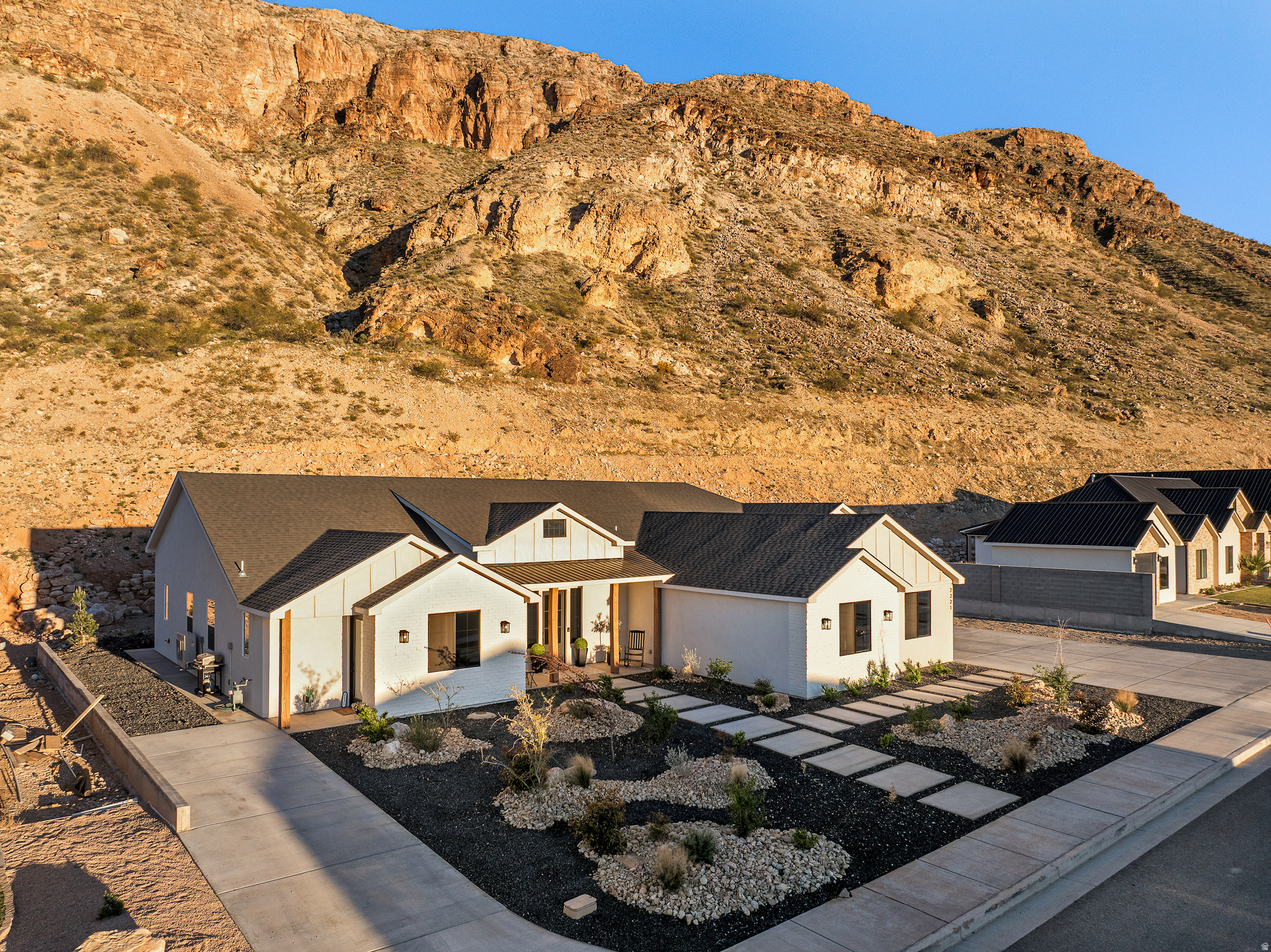 ANGELL HEIGHTS EST 5 - Residential