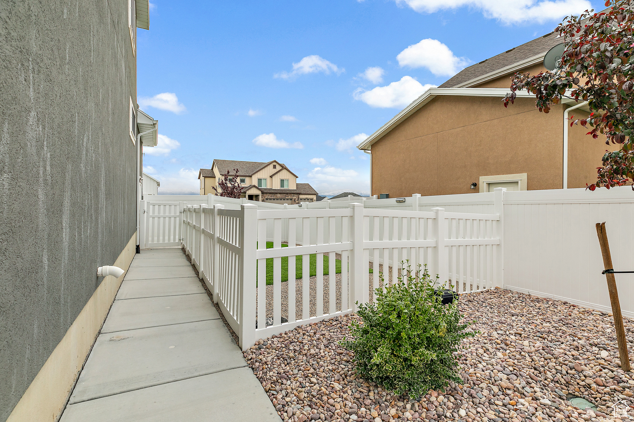 2913 S Puddle Ln, Saratoga Springs, Utah image 48