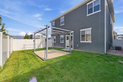 Tiny photo for 2104 W 3360 S, Syracuse, UT 84075 (MLS # 2183300)