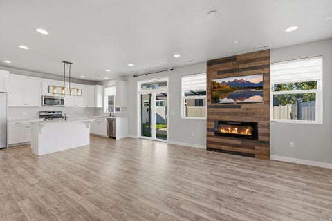Tiny photo for 2104 W 3360 S, Syracuse, UT 84075 (MLS # 2183300)