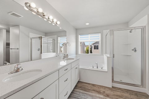 Tiny photo for 2104 W 3360 S, Syracuse, UT 84075 (MLS # 2183300)