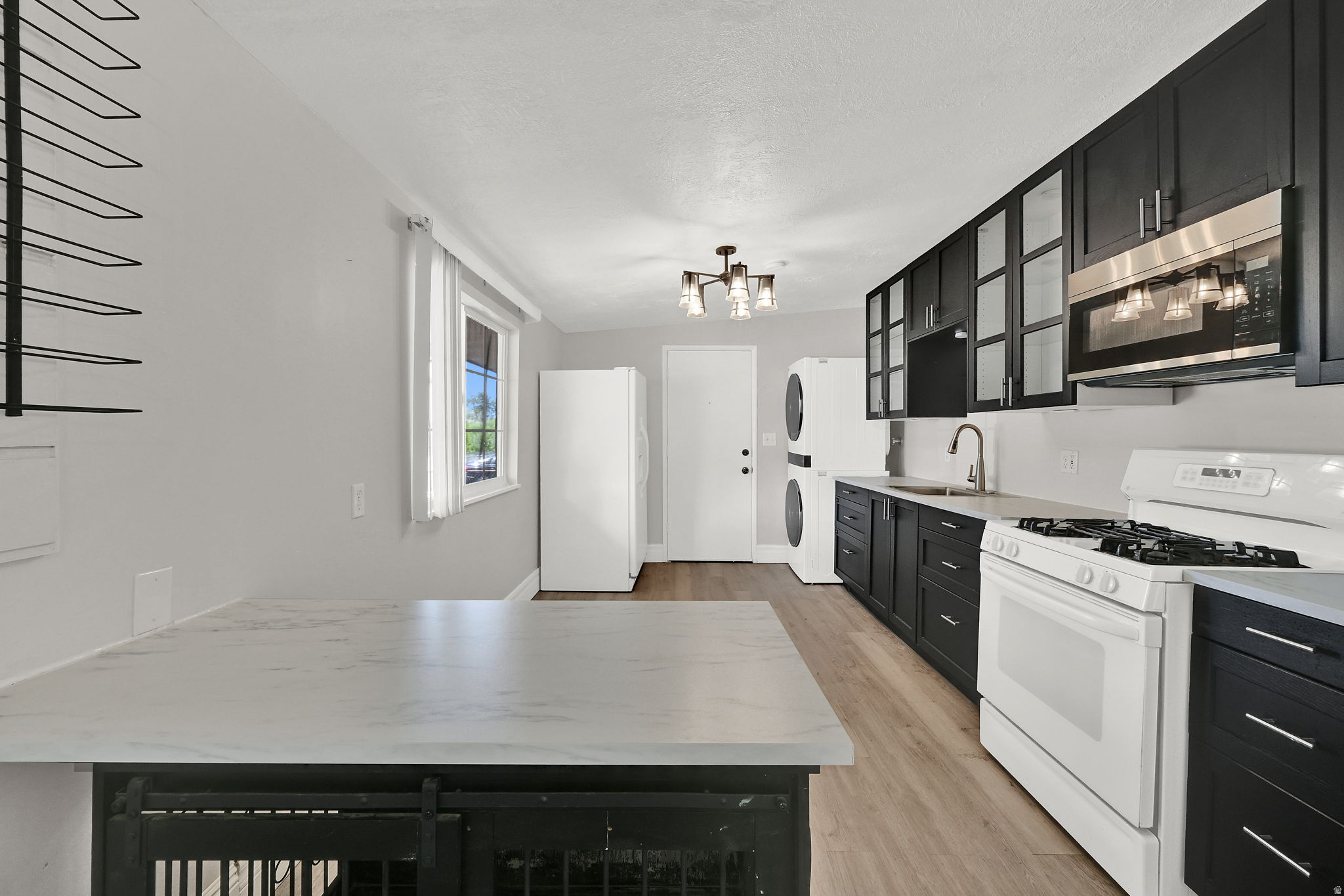 RON-CLARE VILLAGE NO - Residential