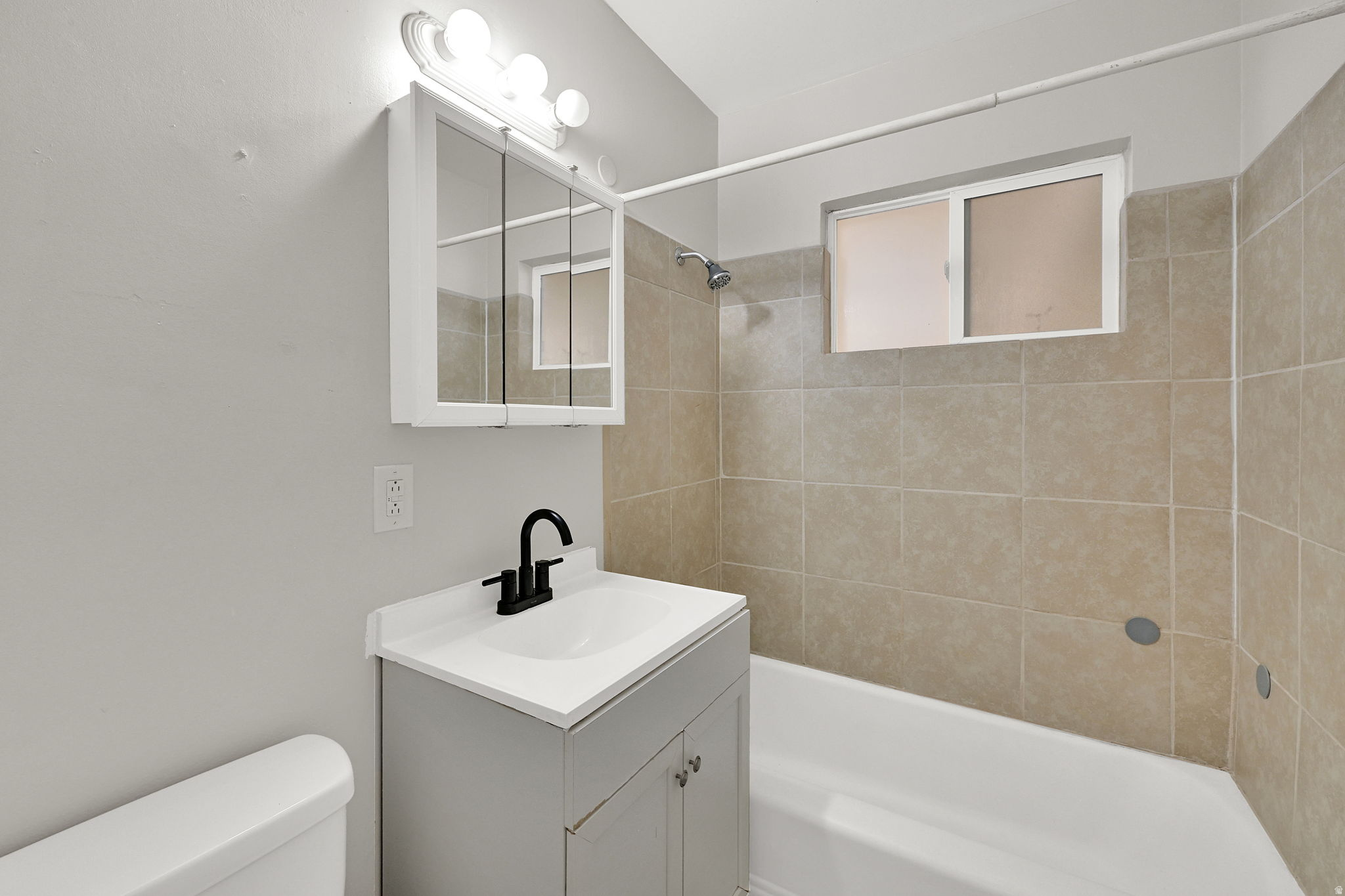 RON-CLARE VILLAGE NO - Residential