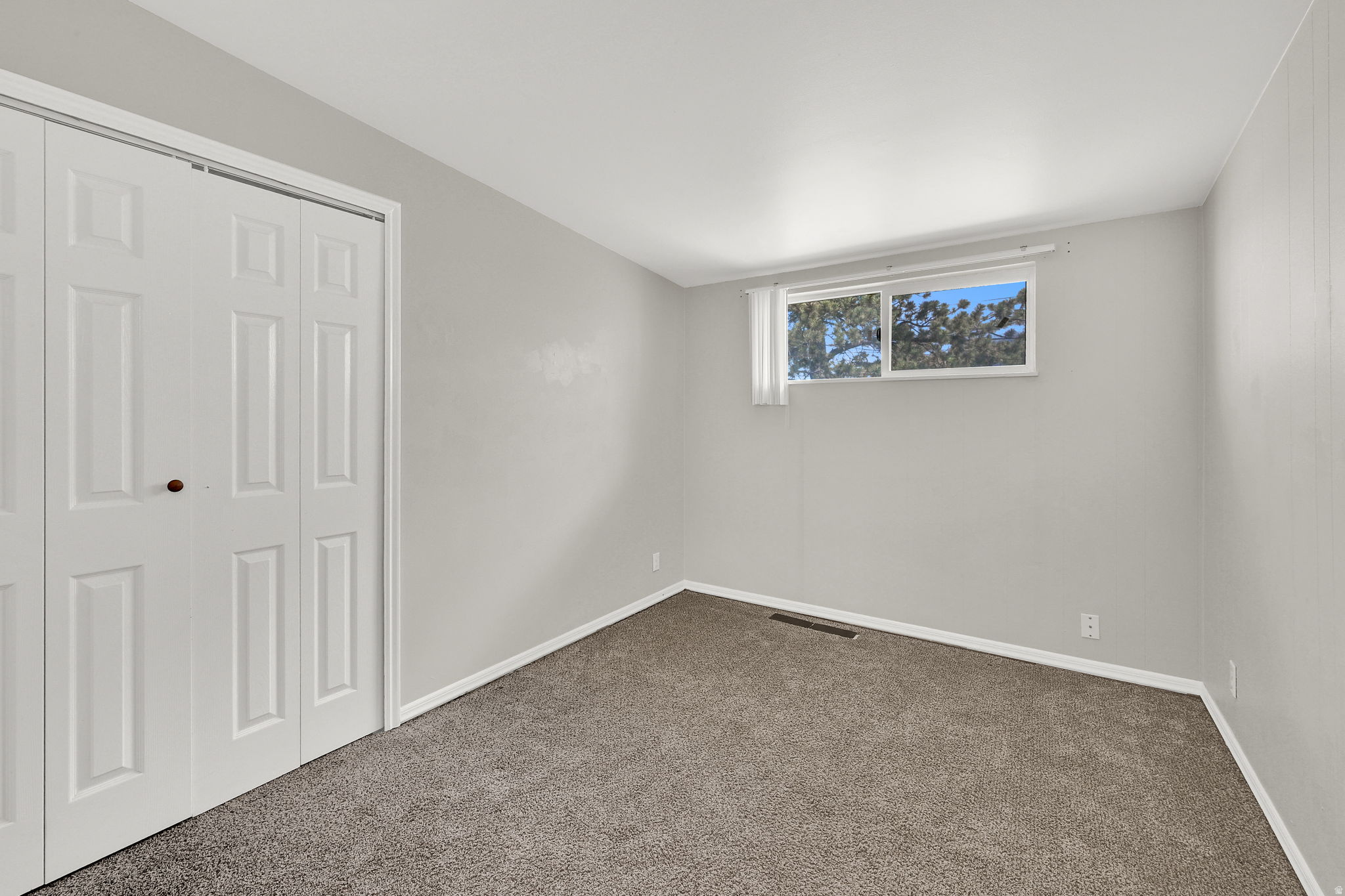 RON-CLARE VILLAGE NO - Residential