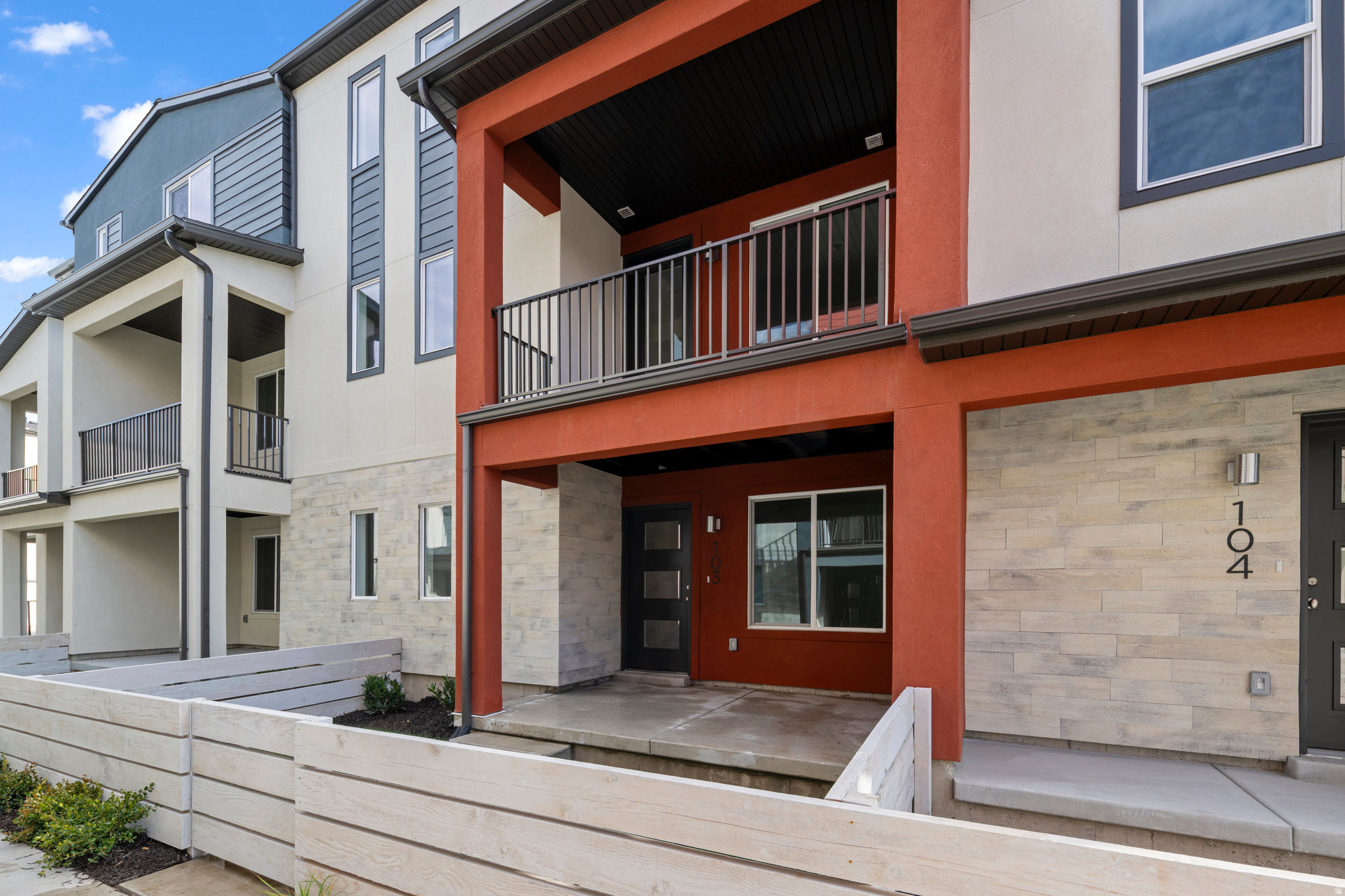 BULLION - Residential