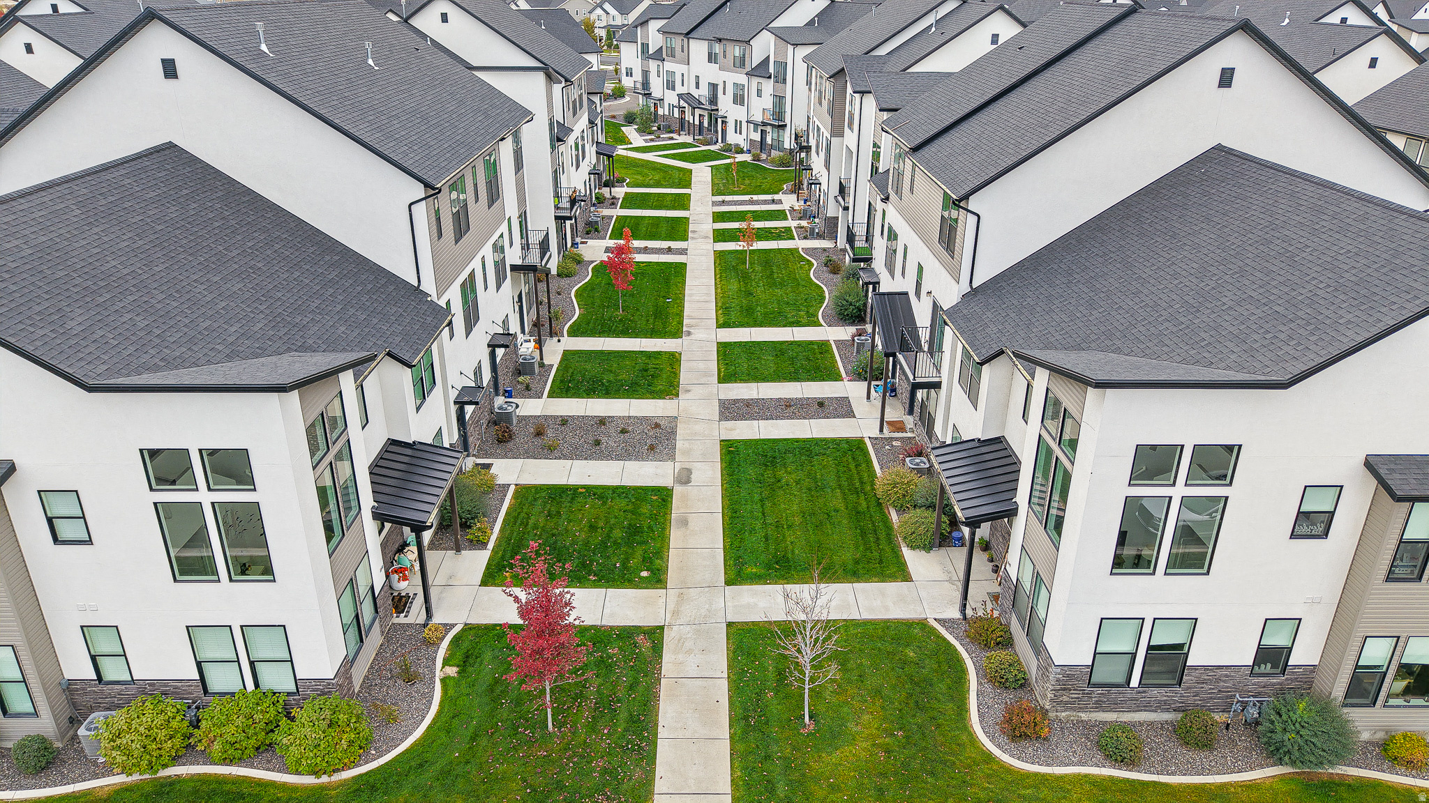 ARROWHEAD PARK - Residential