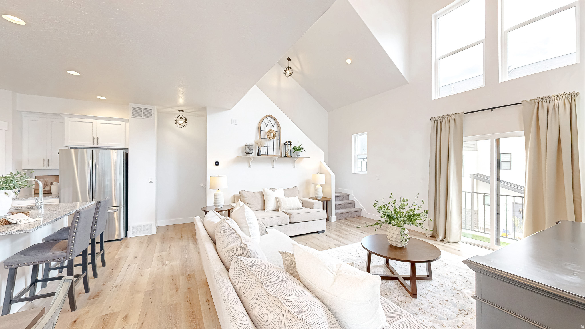 ARROWHEAD PARK - Residential