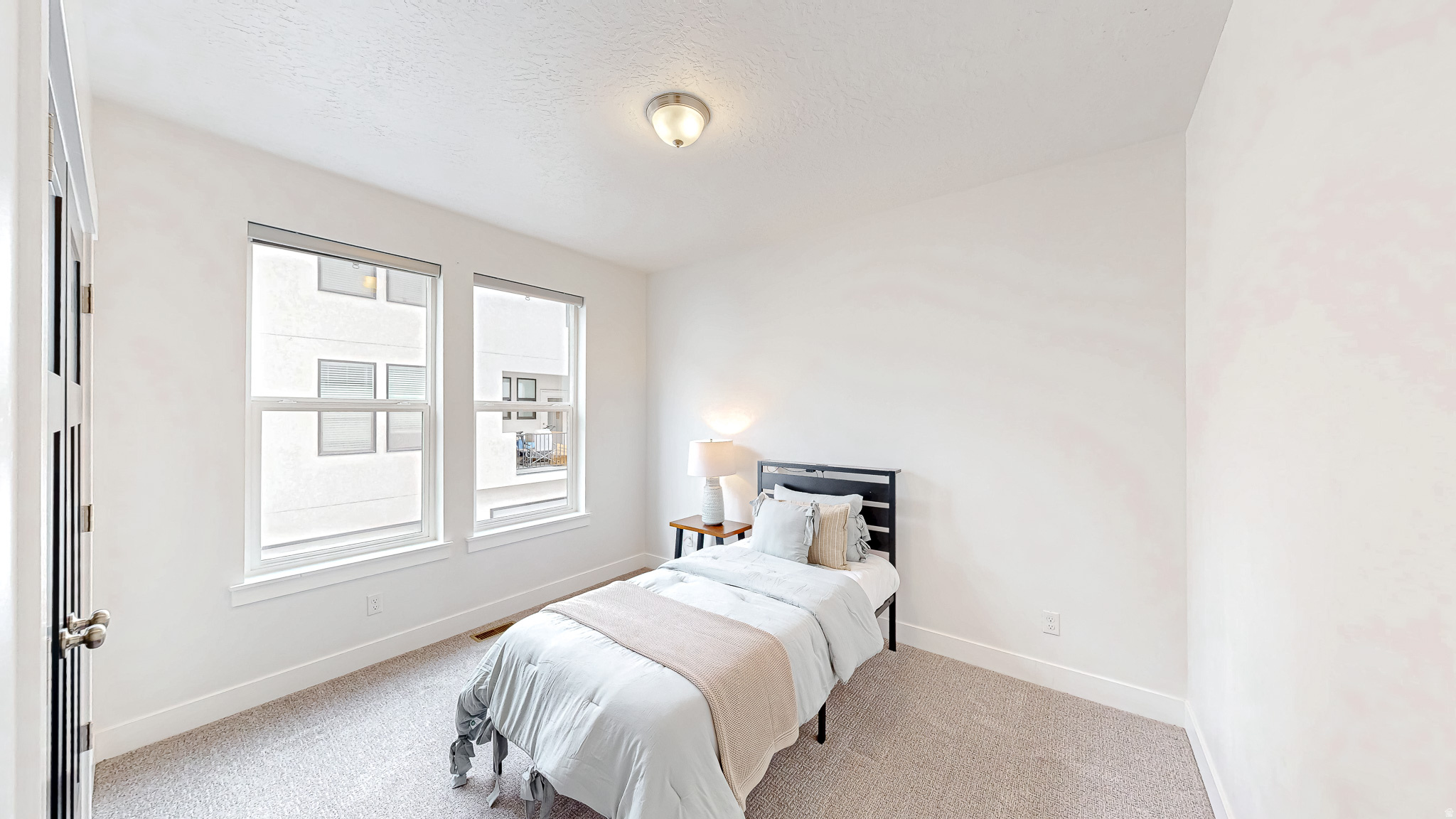 ARROWHEAD PARK - Residential