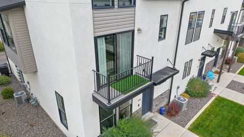 Tiny photo for 1641 N 1320 E, Payson, UT 84651 (MLS # 2141528)