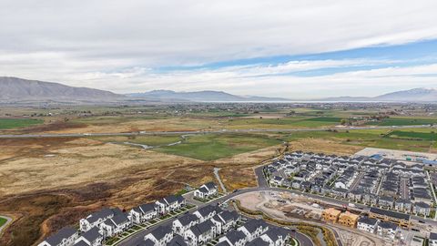 Tiny photo for 1641 N 1320 E, Payson, UT 84651 (MLS # 2141528)