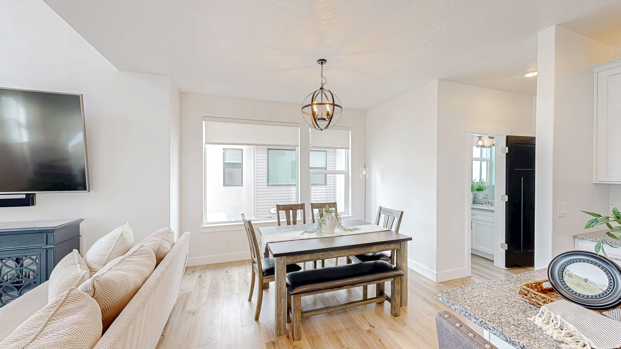 ARROWHEAD PARK - Residential