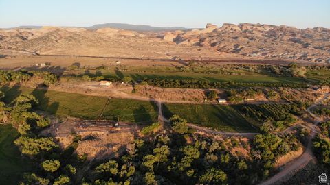 Vacant Land For Sale - 4551 S 600<br/> Torrey, UT 84775