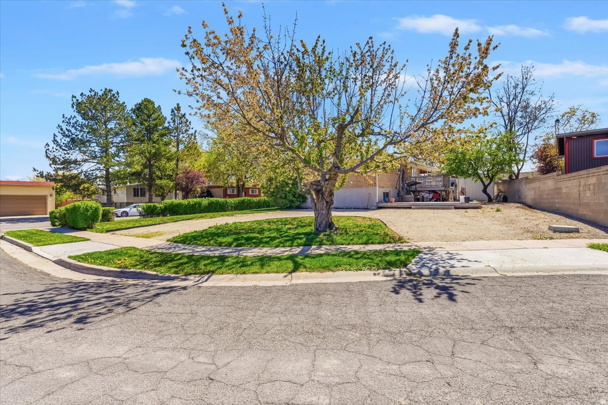 SUNNYVALE HEIGHTS NO - Residential