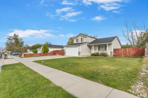 Tiny photo for 455 LINDY WAY, Tooele, UT 84074 (MLS # 2117858)