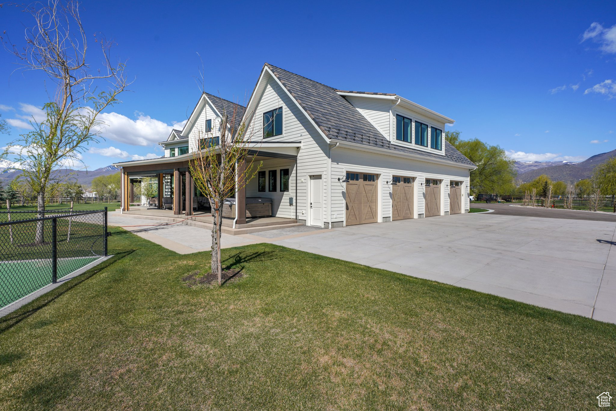 Heber City, Utah 84032, United States, 7 Bedrooms Bedrooms, ,6 BathroomsBathrooms,Residential,Active,77041