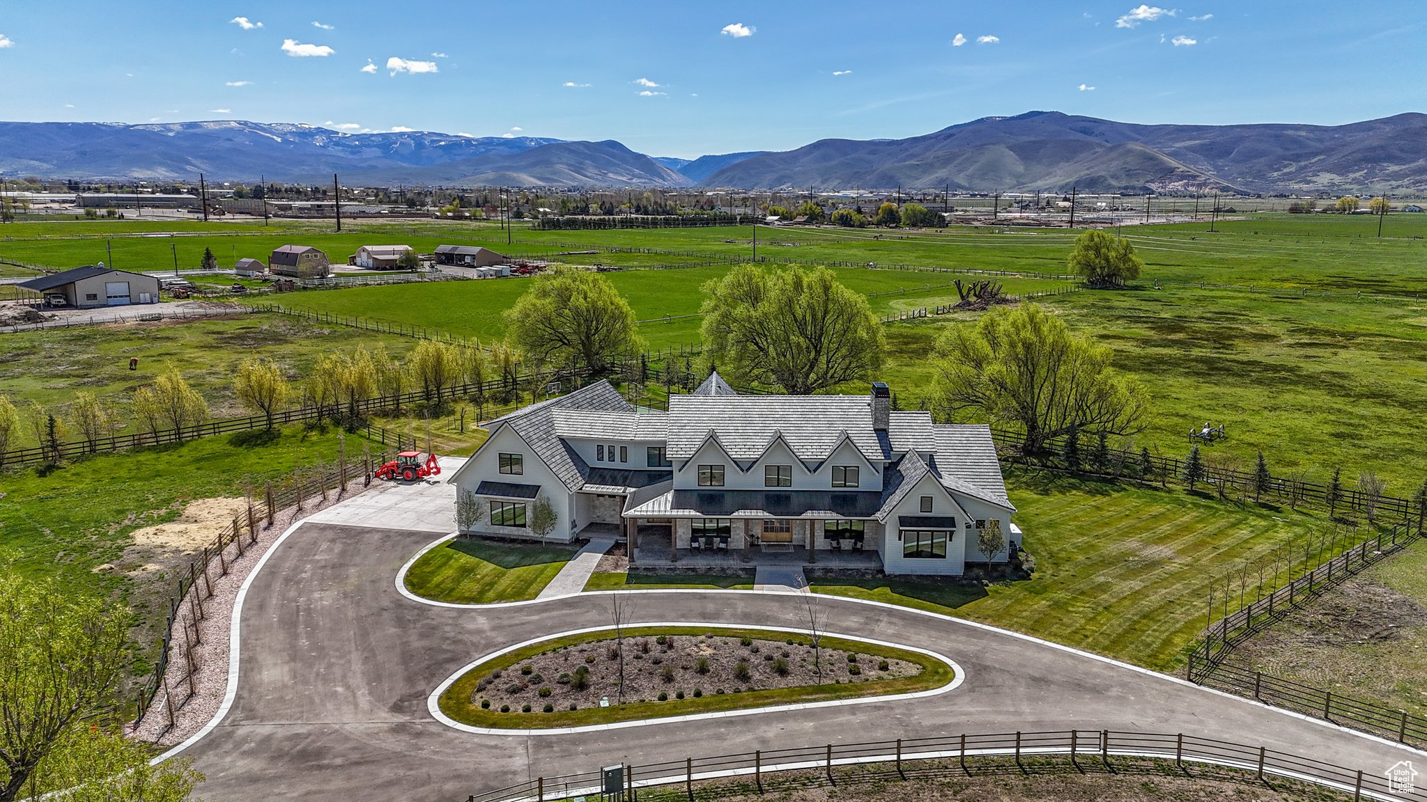 Heber City, Utah 84032, United States, 7 Bedrooms Bedrooms, ,6 BathroomsBathrooms,Residential,Active,77041