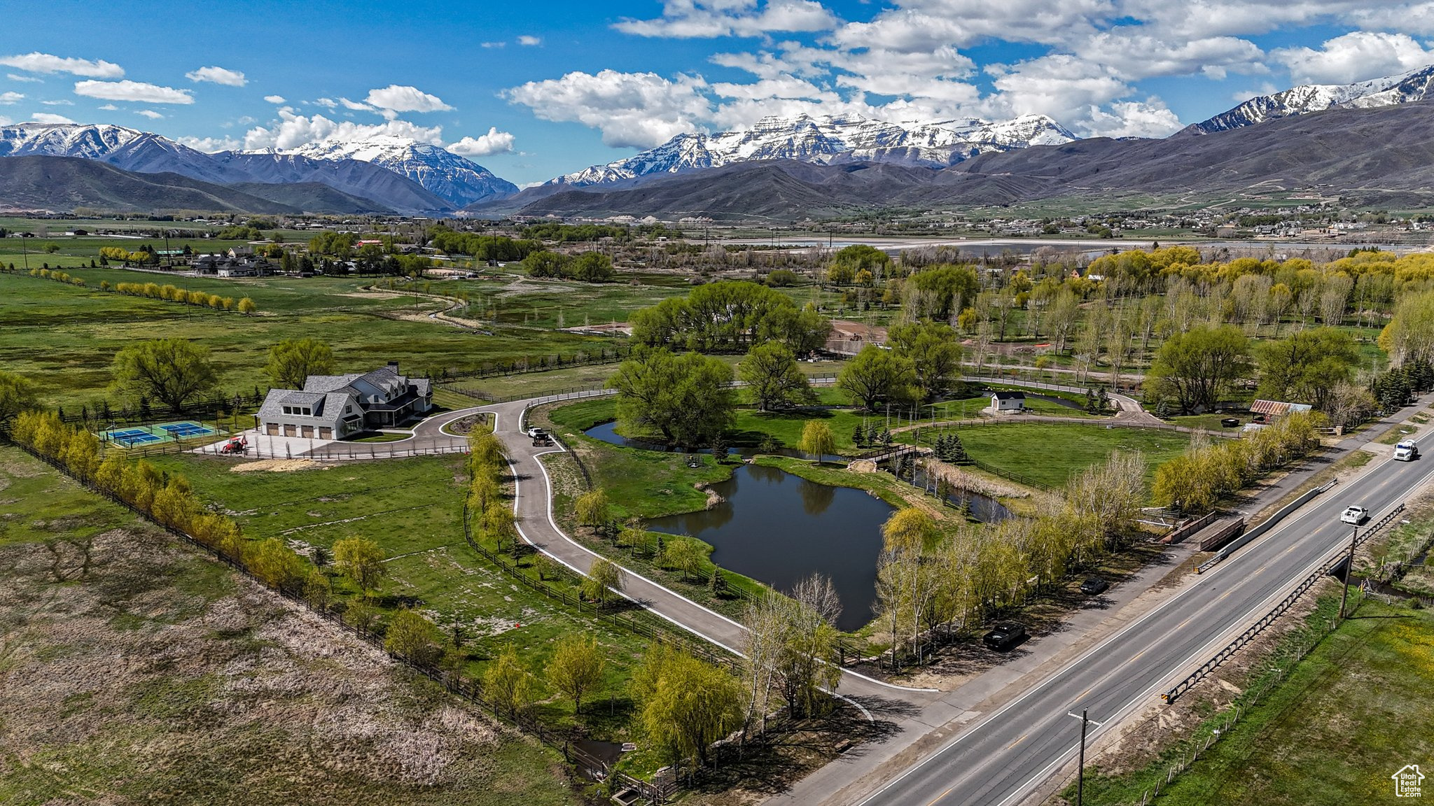 Heber City, Utah 84032, United States, 7 Bedrooms Bedrooms, ,6 BathroomsBathrooms,Residential,Active,77041