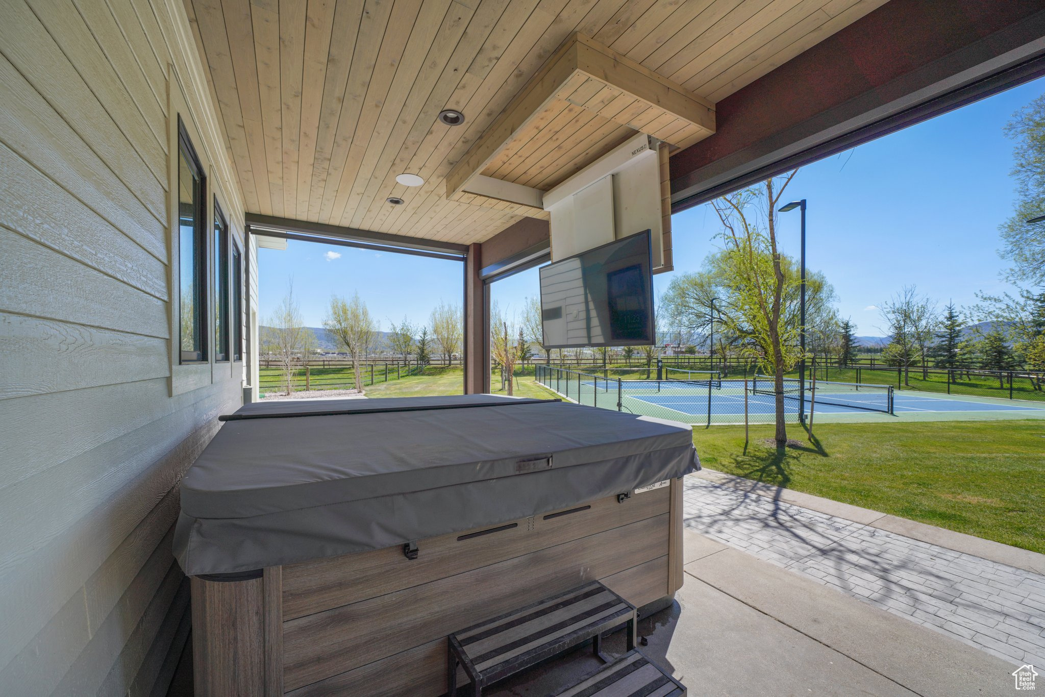 Heber City, Utah 84032, United States, 7 Bedrooms Bedrooms, ,6 BathroomsBathrooms,Residential,Active,77041