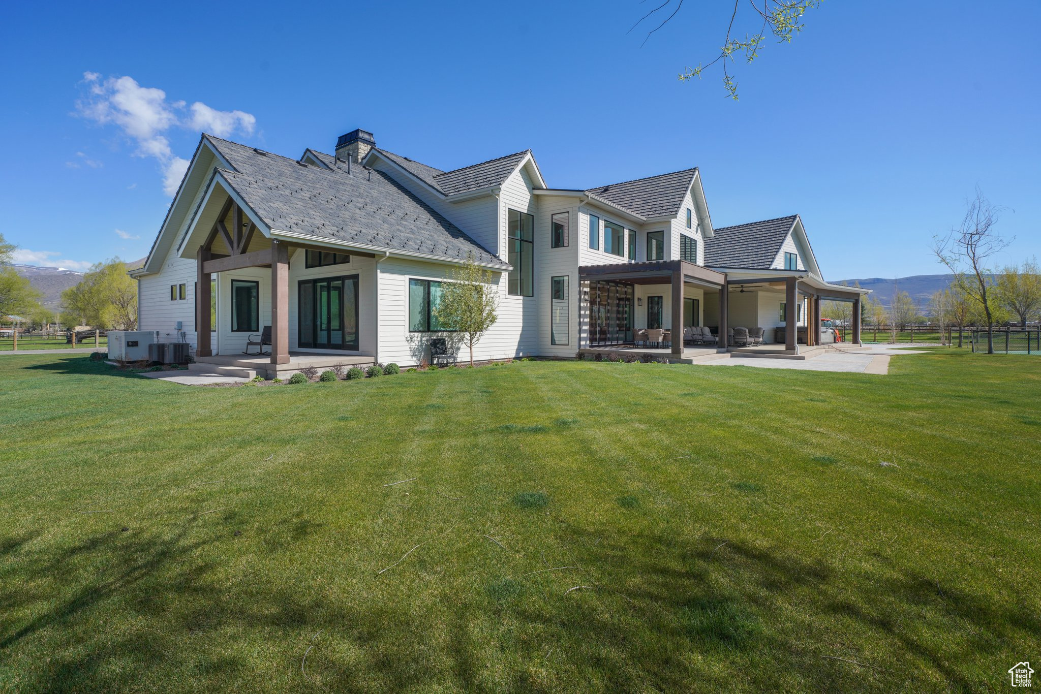 Heber City, Utah 84032, United States, 7 Bedrooms Bedrooms, ,6 BathroomsBathrooms,Residential,Active,77041