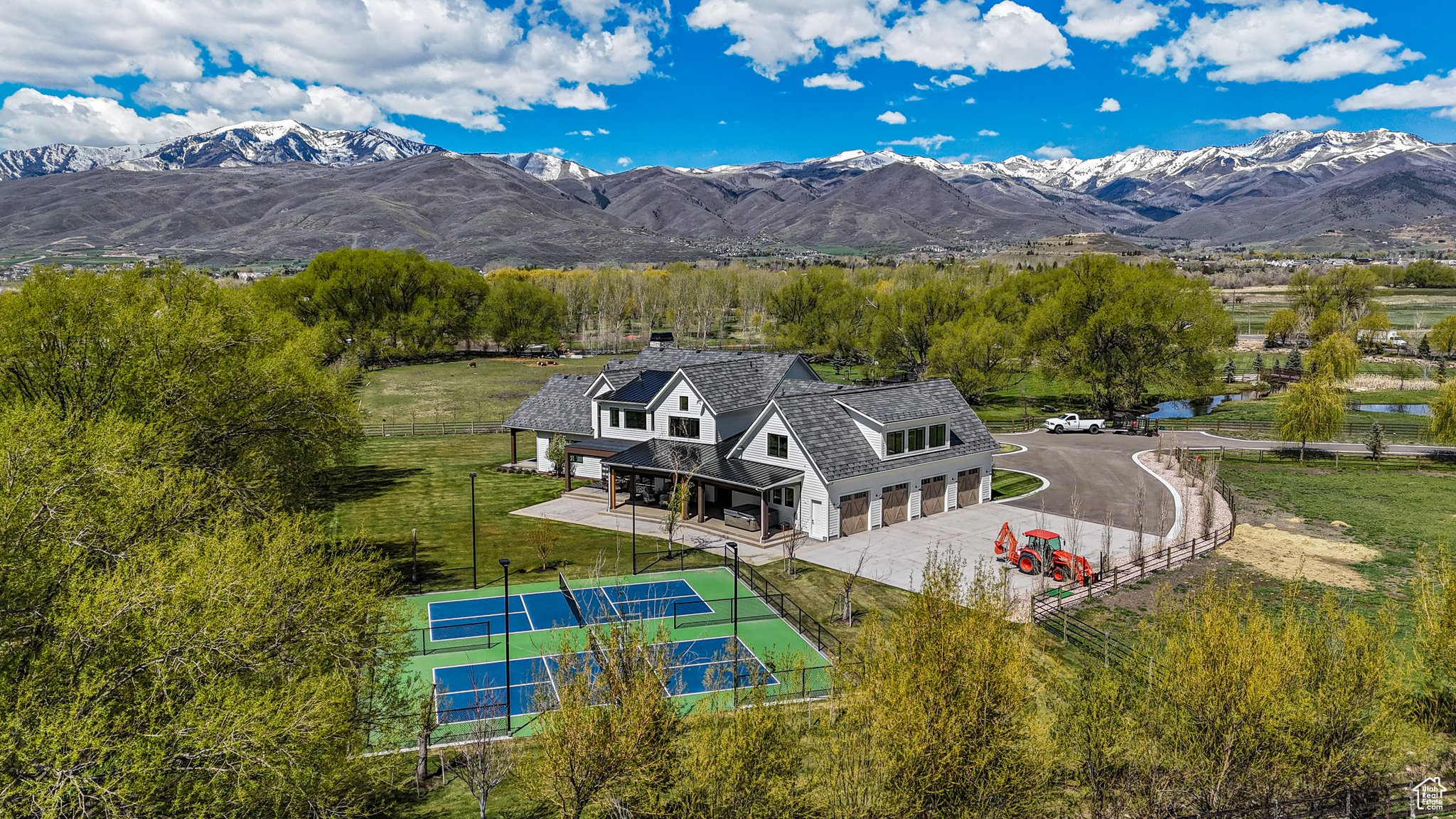 Heber City, Utah 84032, United States, 7 Bedrooms Bedrooms, ,6 BathroomsBathrooms,Residential,Active,77041