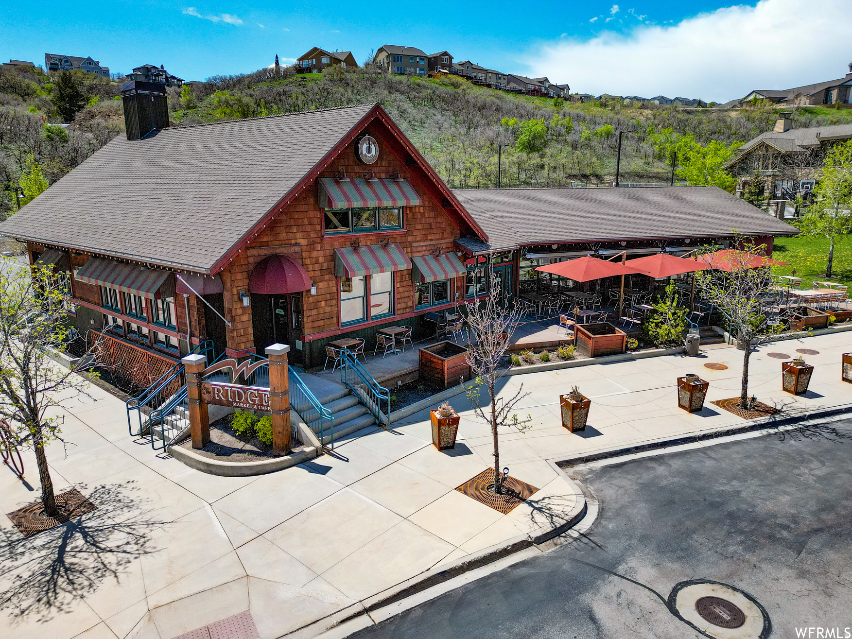 EAGLE CREST NO 4 AT SUNCREST - Residential