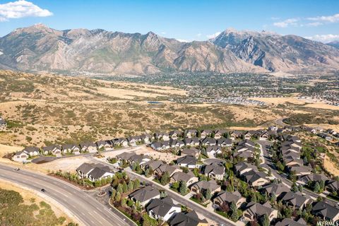 Tiny photo for 2189 E FAIR WINNS LN, Draper (UT Cnty), UT 84020 (MLS # 2154185)